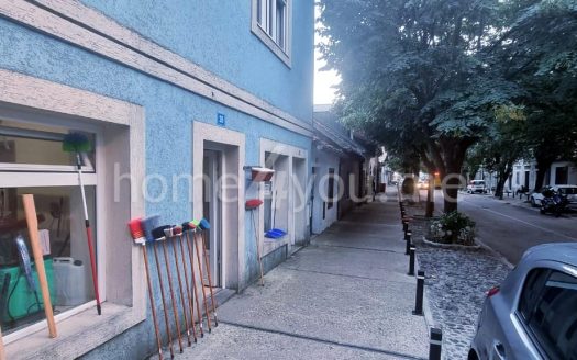 Commercial and residential space with parking , Center, Cetinje