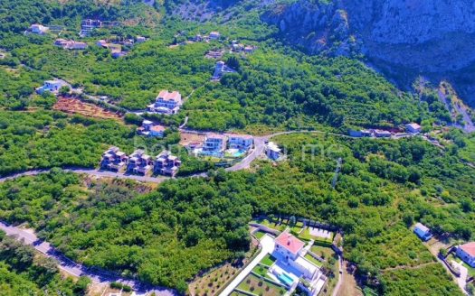 Urbanized land with sea view, Blizikuce, Budva