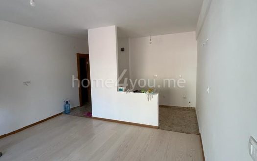 Three-bedroom apartment in a new building, Golubovina, Budva