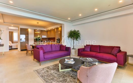 Luxury two-bedroom apartment on the first sea line, Sunraf complex, Rafailovići