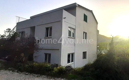 House with a View of the Bay of Kotor, Sveti Stasije, Dobrota, Kotor
