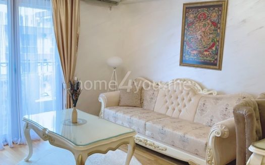 Two-bedroom furnished apartment with garage space in an excellent location, Gospoština, Budva