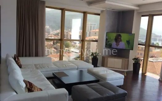 Luxury two-bedroom partment in the Center of Budva, VICTORIA RESIDENCE Budva