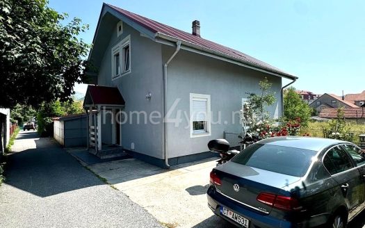 Two-story  family house for sale, Cetinje
