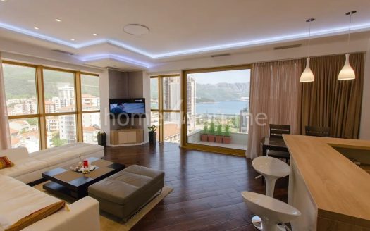 Luxury two-bedroom partment in the Center of Budva, VICTORIA RESIDENCE Budva