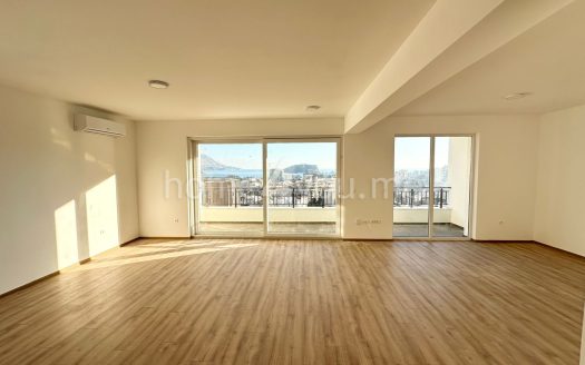 Exclusive penthouse with panoramic views of the entire Budva, Dubovica