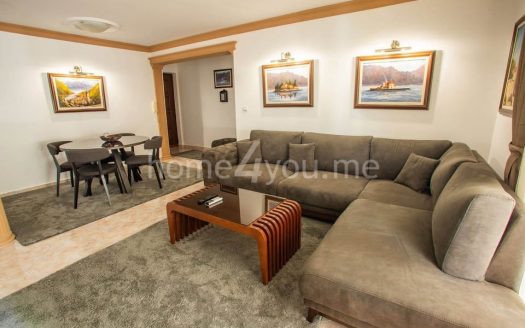 Furnished two-bedroom apartment in the Center of Budva