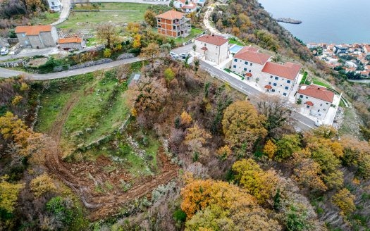 Apartments for sale in pre-construction directly from the developer – luxury ccomplex with a pool above Sveti Stefan, Budva