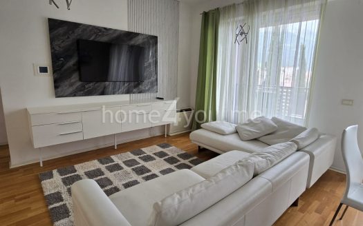 Luxury three-bedroom apartment with panoramic sea view, Harmonia, Budva