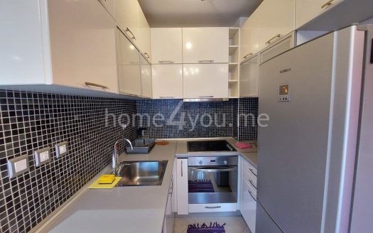 Completely renovated two-bedroom apartment with three terraces in Budva