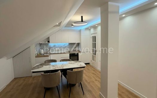 Three-bedroom apartment for long-term rent, Bogdanov kraj, Cetinje